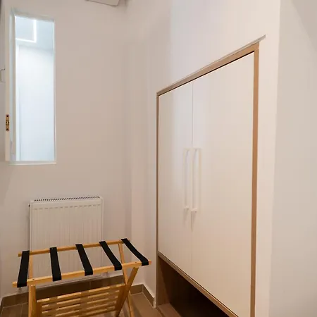 Honey Oak & Cream Patio By Nest Θεσσαλονίκη