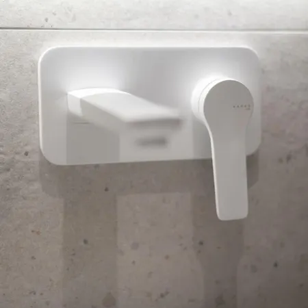 Apartment Honey Oak & Cream Patio By Nest